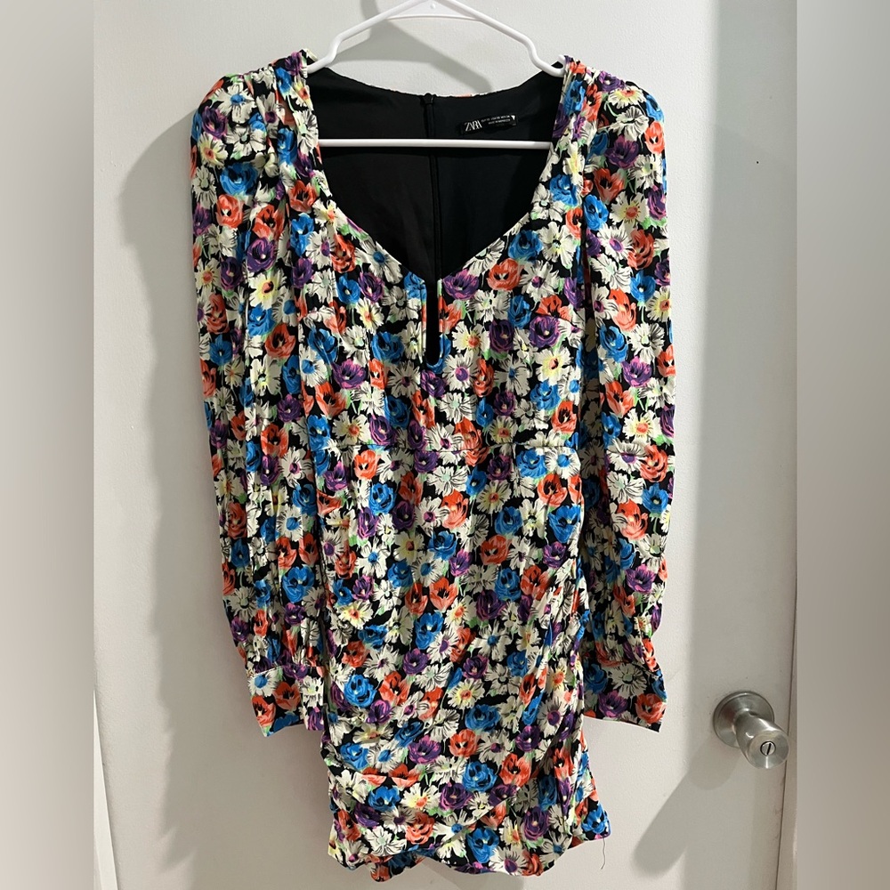 Zara Women's Multicolor Floral V-Neck Dress, size XS